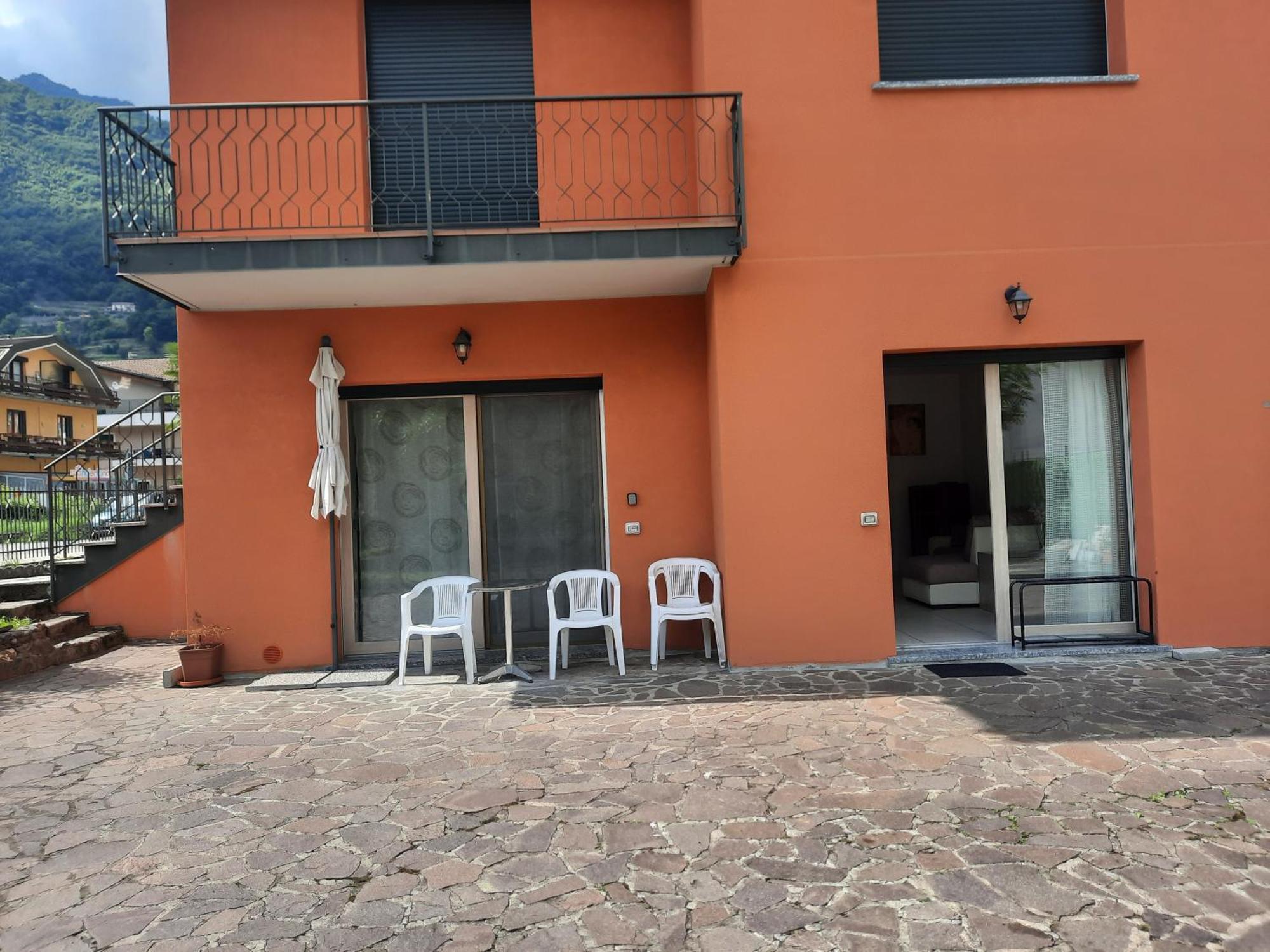 Villa La Rosa Di Emma Porlezza Exterior foto