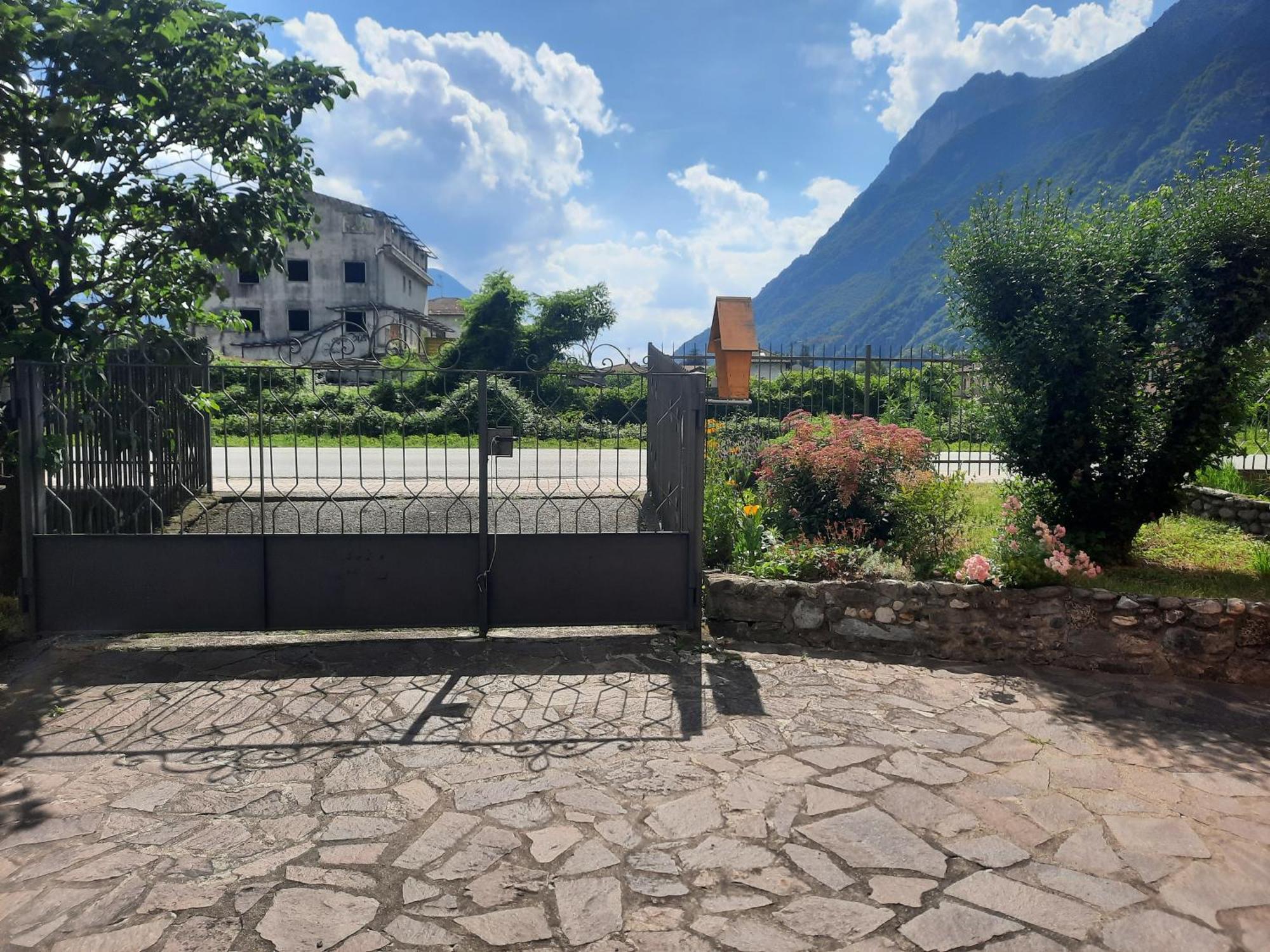 Villa La Rosa Di Emma Porlezza Exterior foto